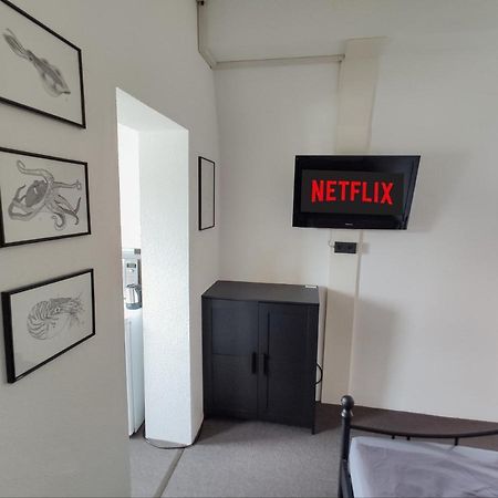 Kleines Aber Feines Apartment Γκελσενκίρτσεν Εξωτερικό φωτογραφία
